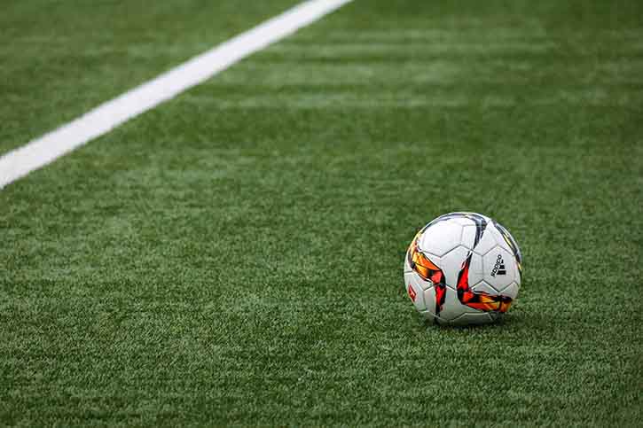 Integrare il fantacalcio con le scommesse calcistiche per migliorare le tue strategie